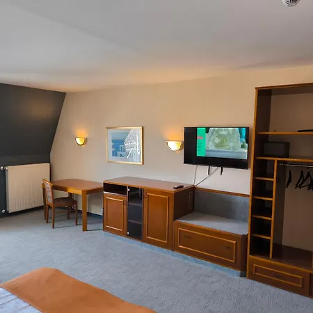 Am Park Hotel 3*